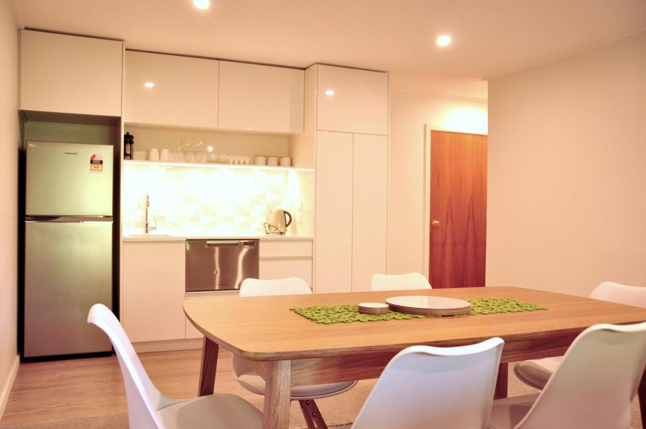 St James Apartments Квинстаун Экстерьер фото