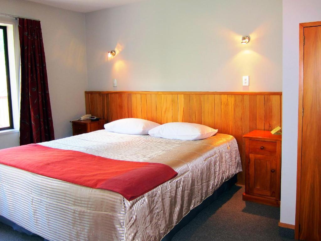 St James Apartments Квинстаун Экстерьер фото