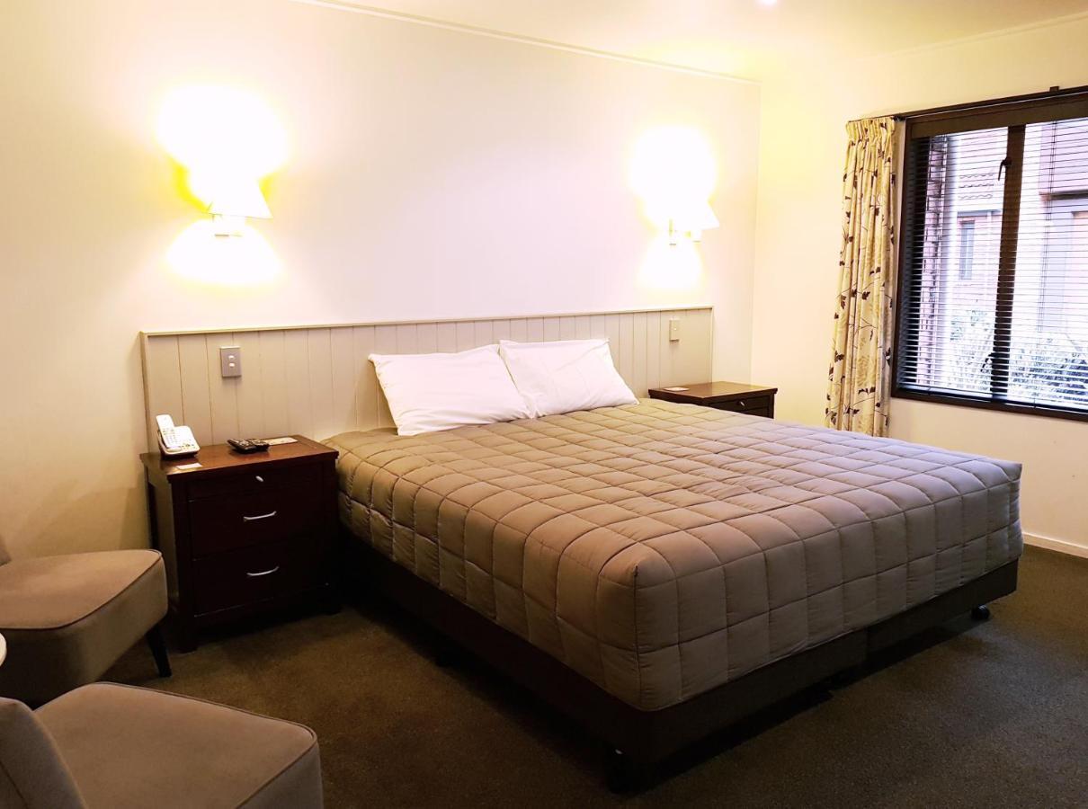 St James Apartments Квинстаун Экстерьер фото